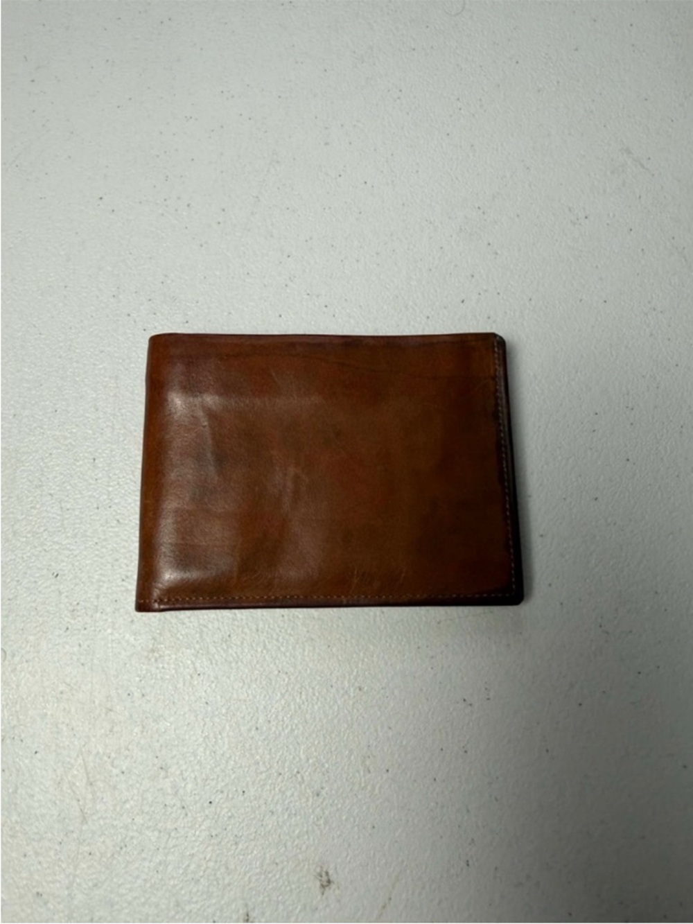 Genuine Leather Bi Fold Pass
Case Wallet Western Outfitters